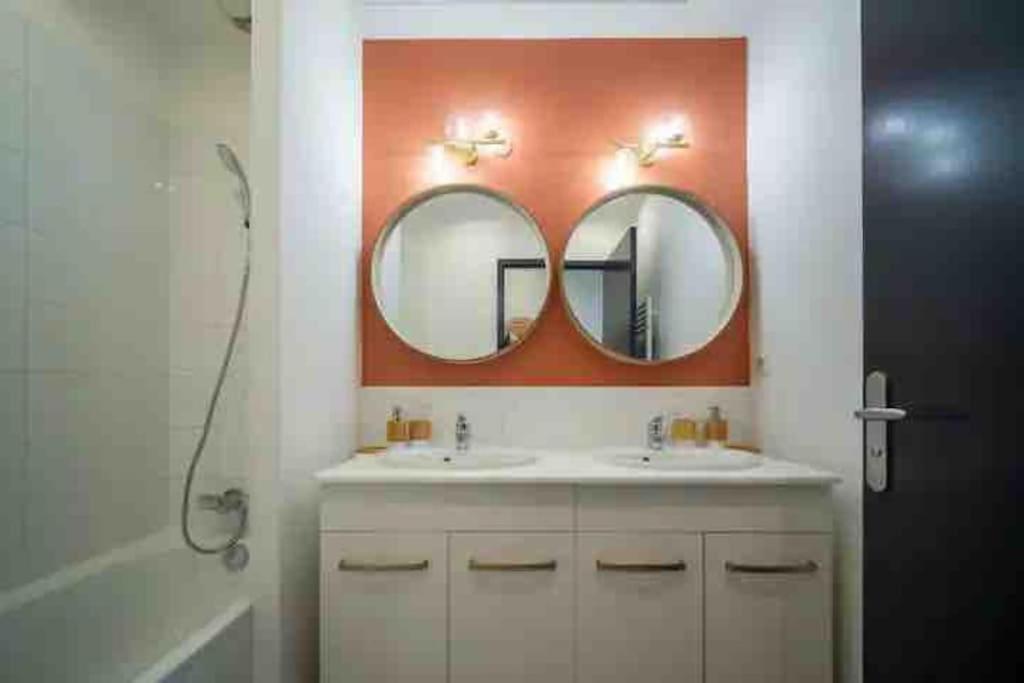 Le Marquis - T3 Standing 100M2 250 Metres Du Port Apartment Marseille Ngoại thất bức ảnh