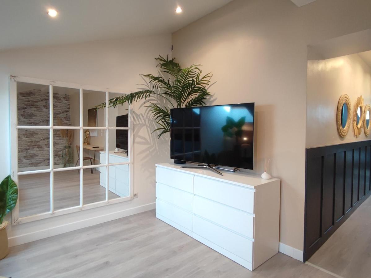 Le Marquis - T3 Standing 100M2 250 Metres Du Port Apartment Marseille Ngoại thất bức ảnh